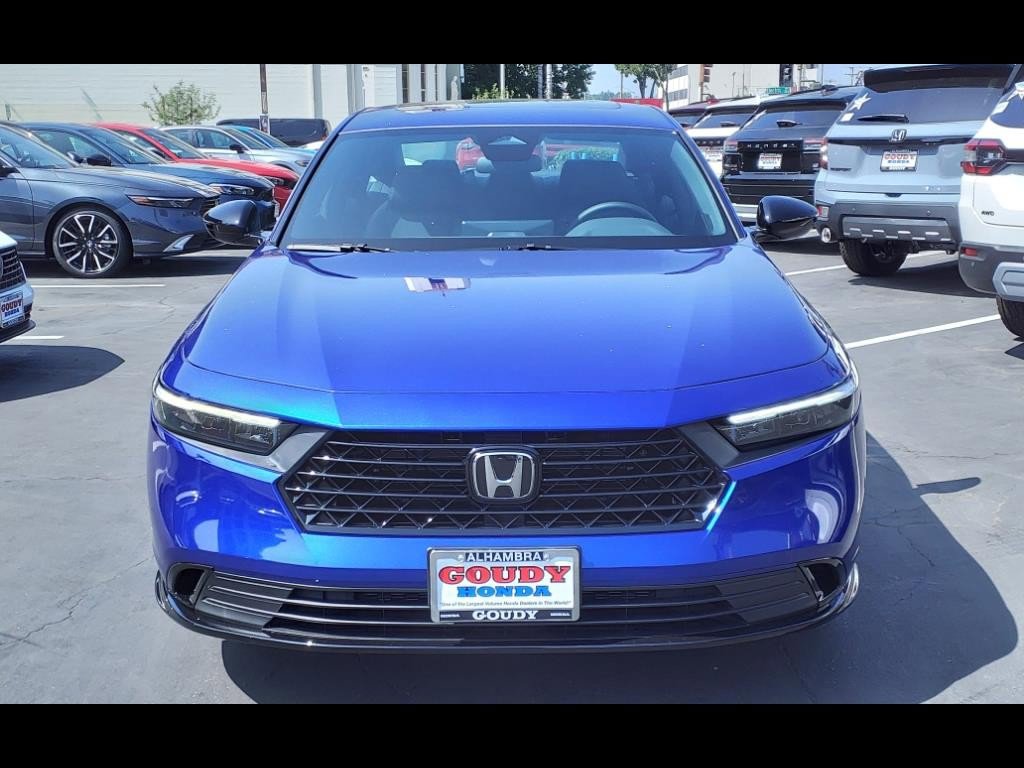 2025 Honda Accord Hybrid Sport-L photo 3