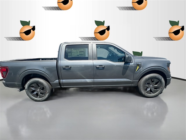 2025 Ford F-150 STX photo 4