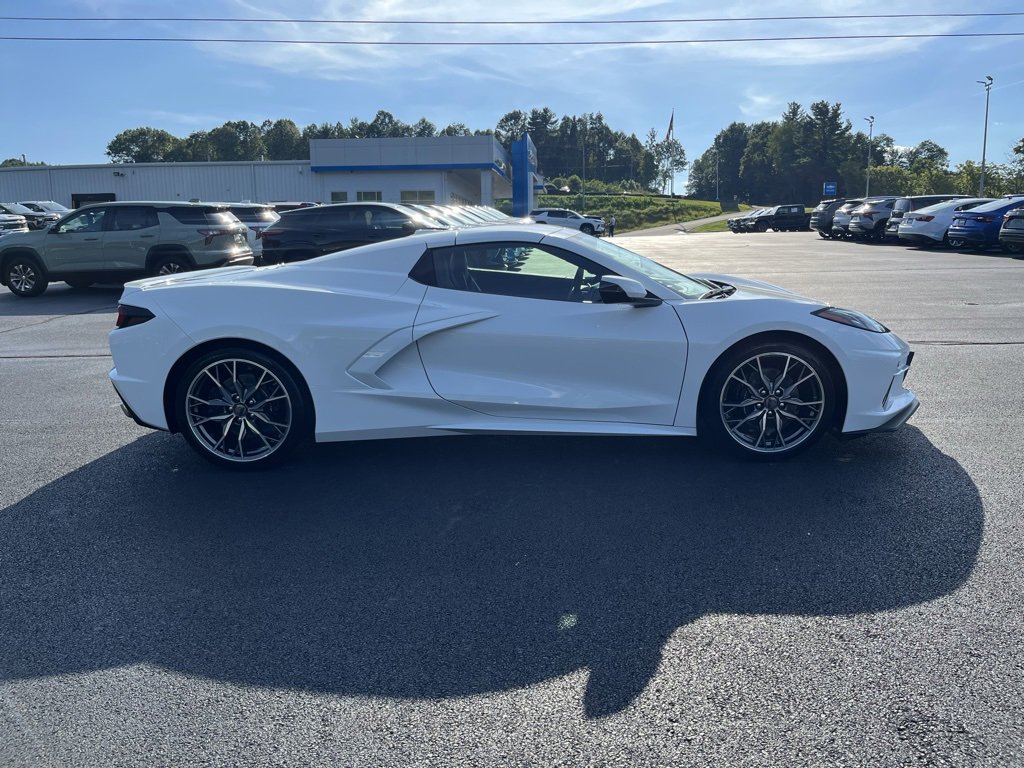 2026 Chevrolet Corvette Stingray 2LT photo 18