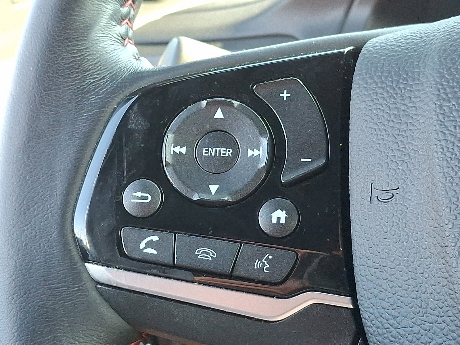 2022 Honda Pilot Black Edition photo 22
