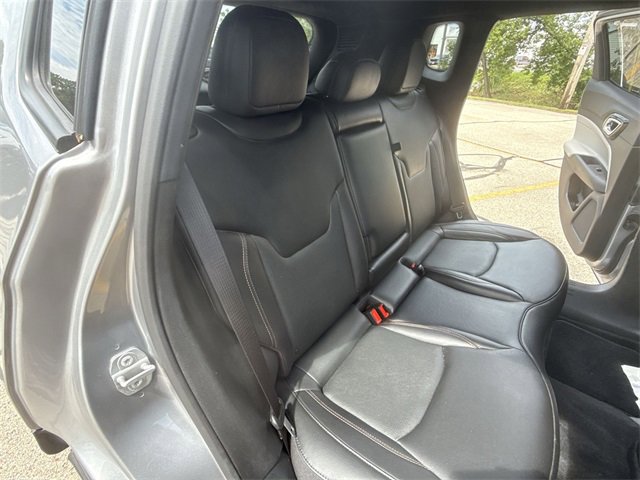 2023 Jeep Compass Limited photo 15