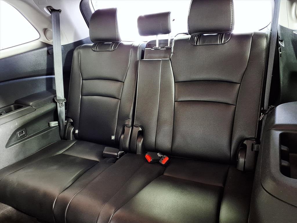2016 Honda Pilot Elite photo 19