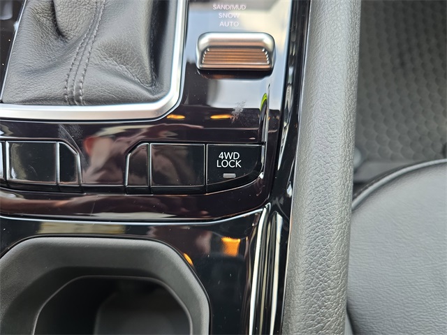 2025 Jeep Compass Latitude photo 20