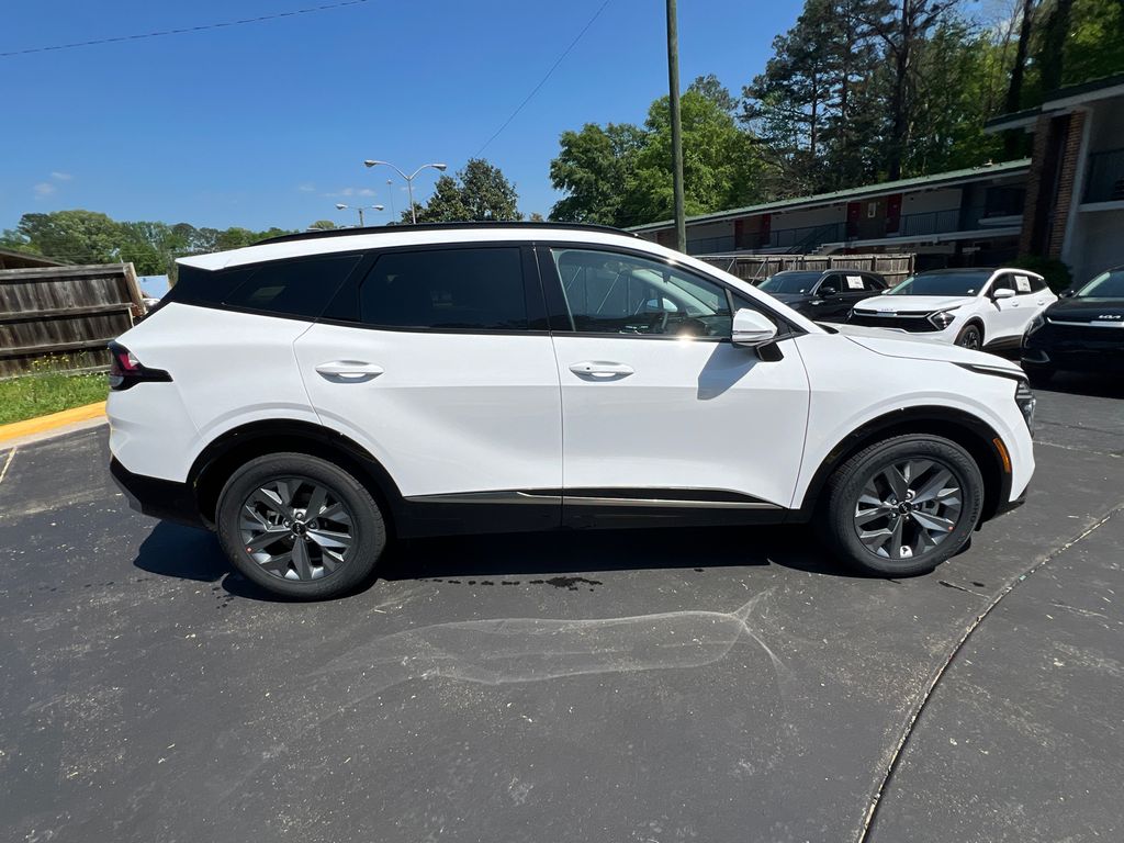 2025 Kia Sportage SX photo 2