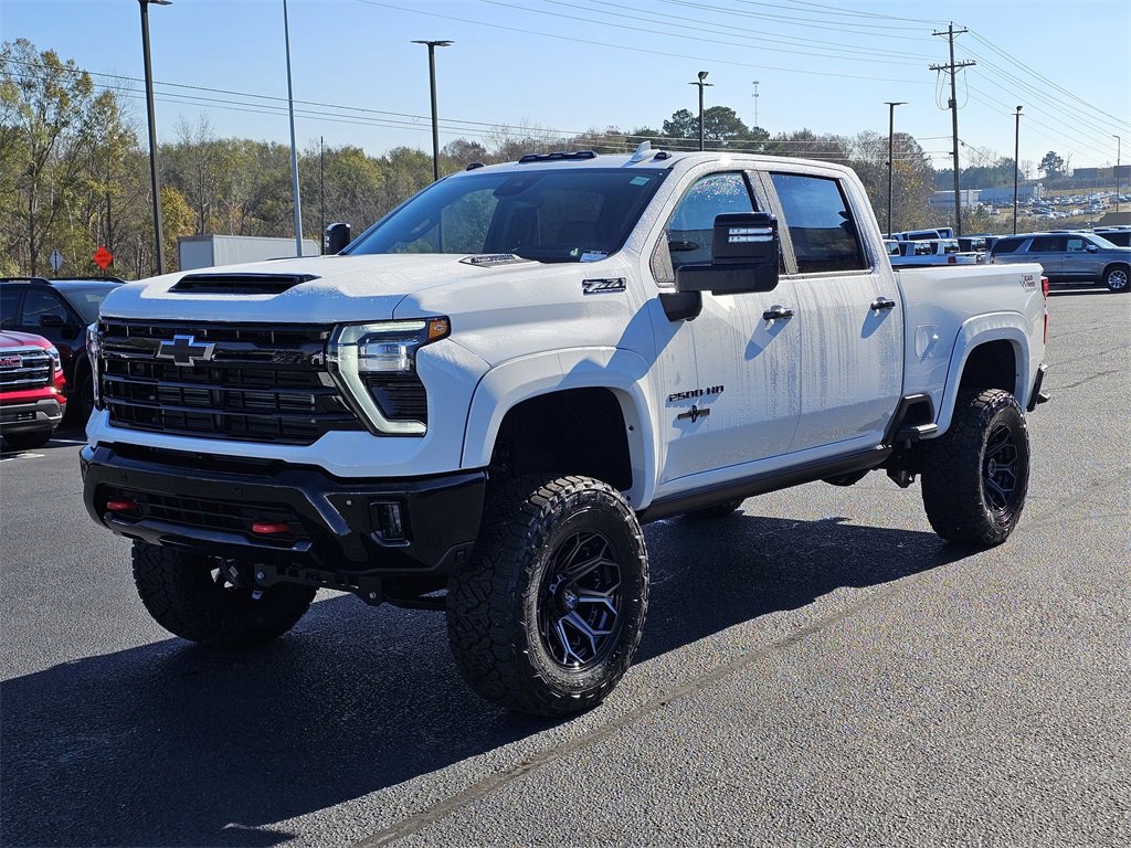 2026 Chevrolet Silverado 2500HD LTZ's photo