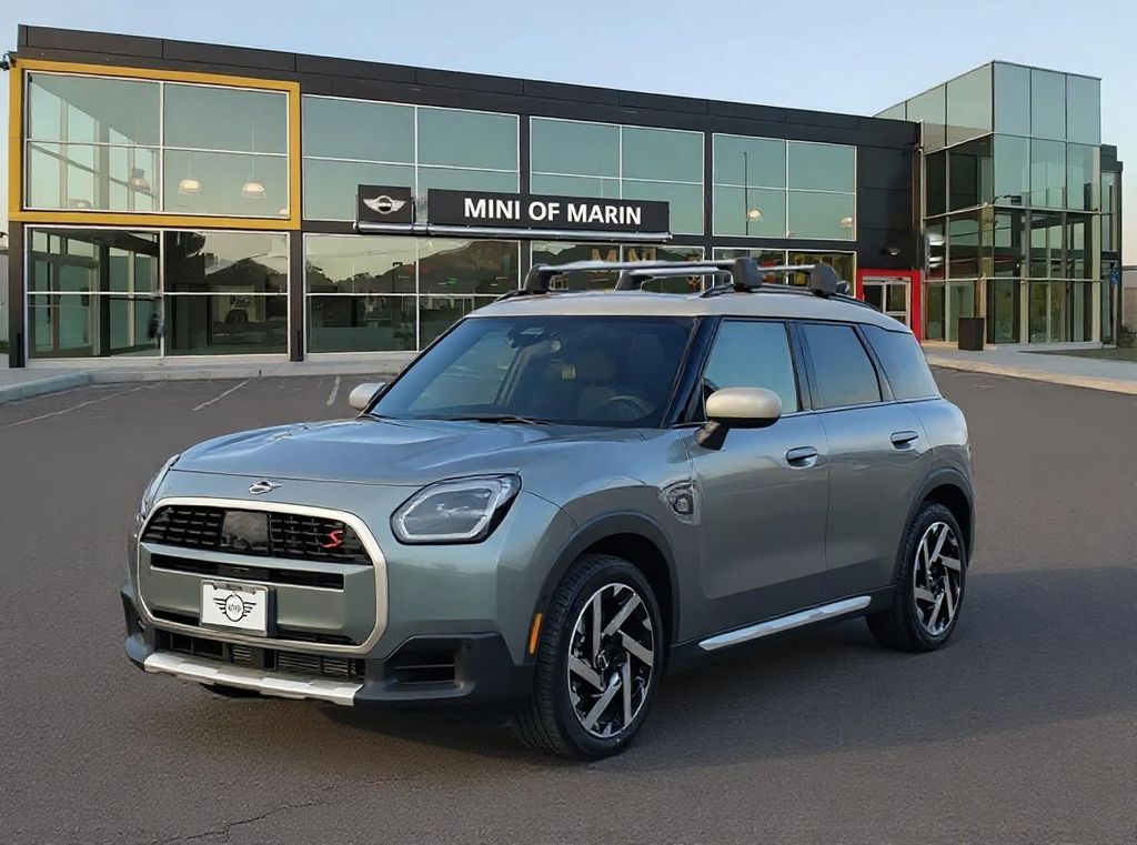 2026 MINI Countryman S's photo