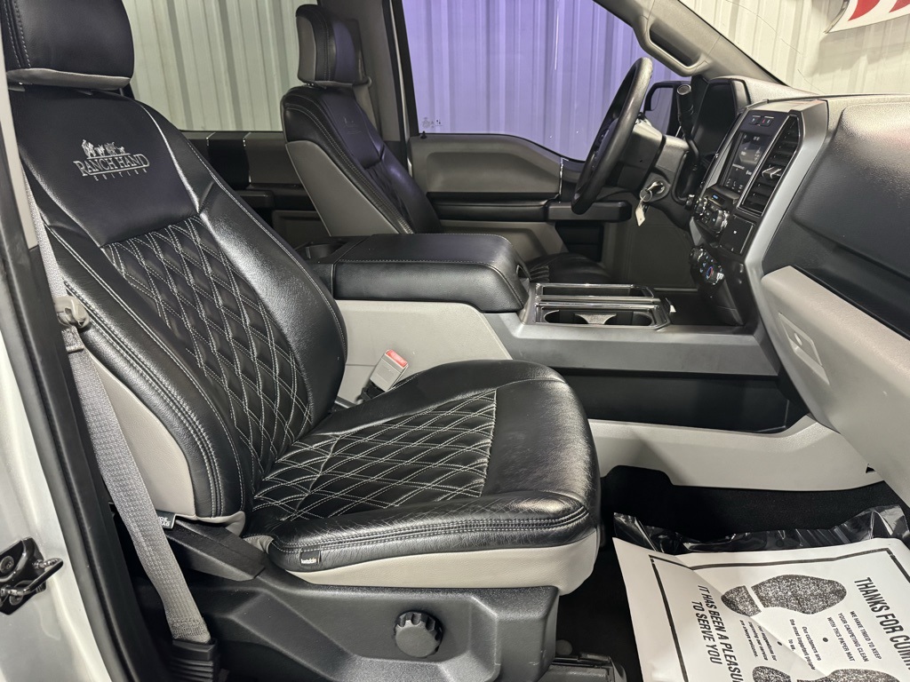 2019 Ford F-150 XLT photo 17