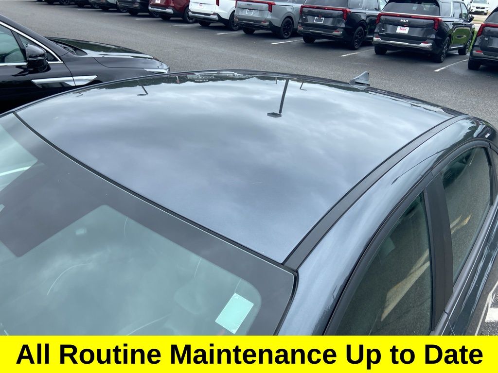 2021 Kia Forte GT-Line photo 2