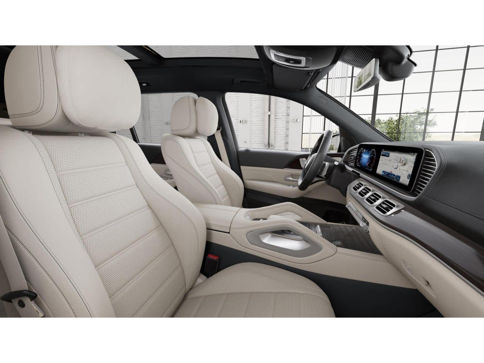 2026 Mercedes Benz GLS 450 4MATIC photo 3
