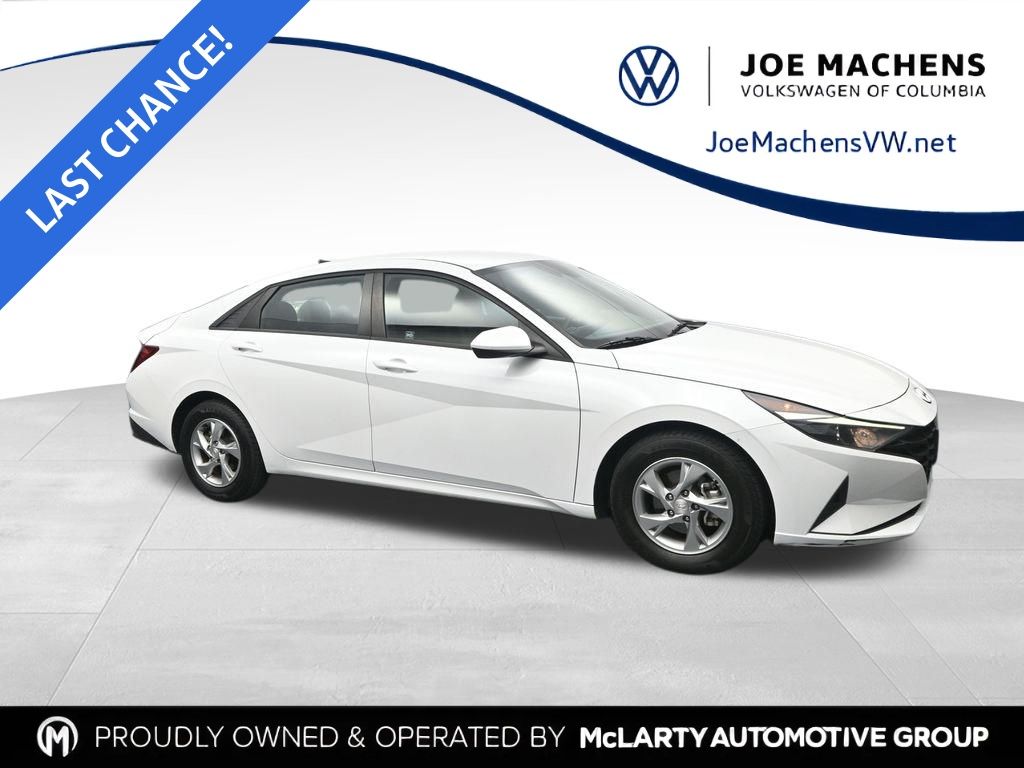 2021 Hyundai Elantra SE's photo