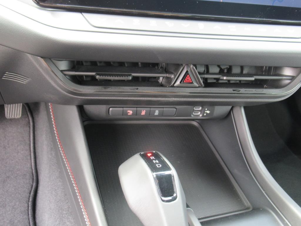 2025 Dodge Charger R/T photo 23