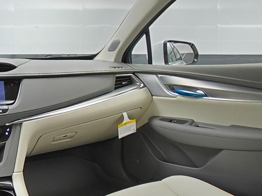 2025 Cadillac XT5 Premium Luxury photo 10