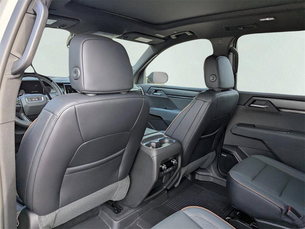 2026 Gmc Acadia AT4 photo 10