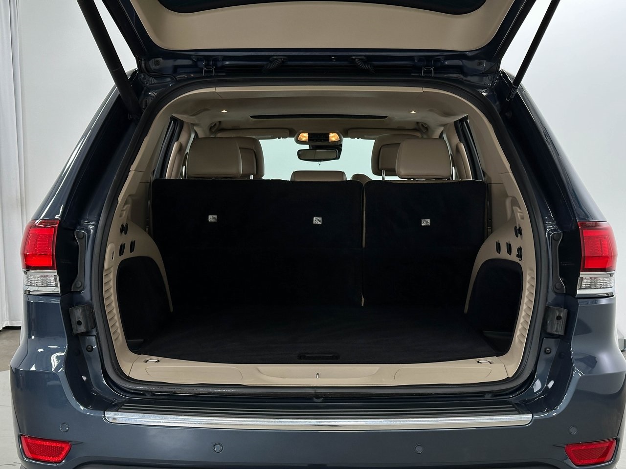 2021 Jeep Grand Cherokee Limited photo 15