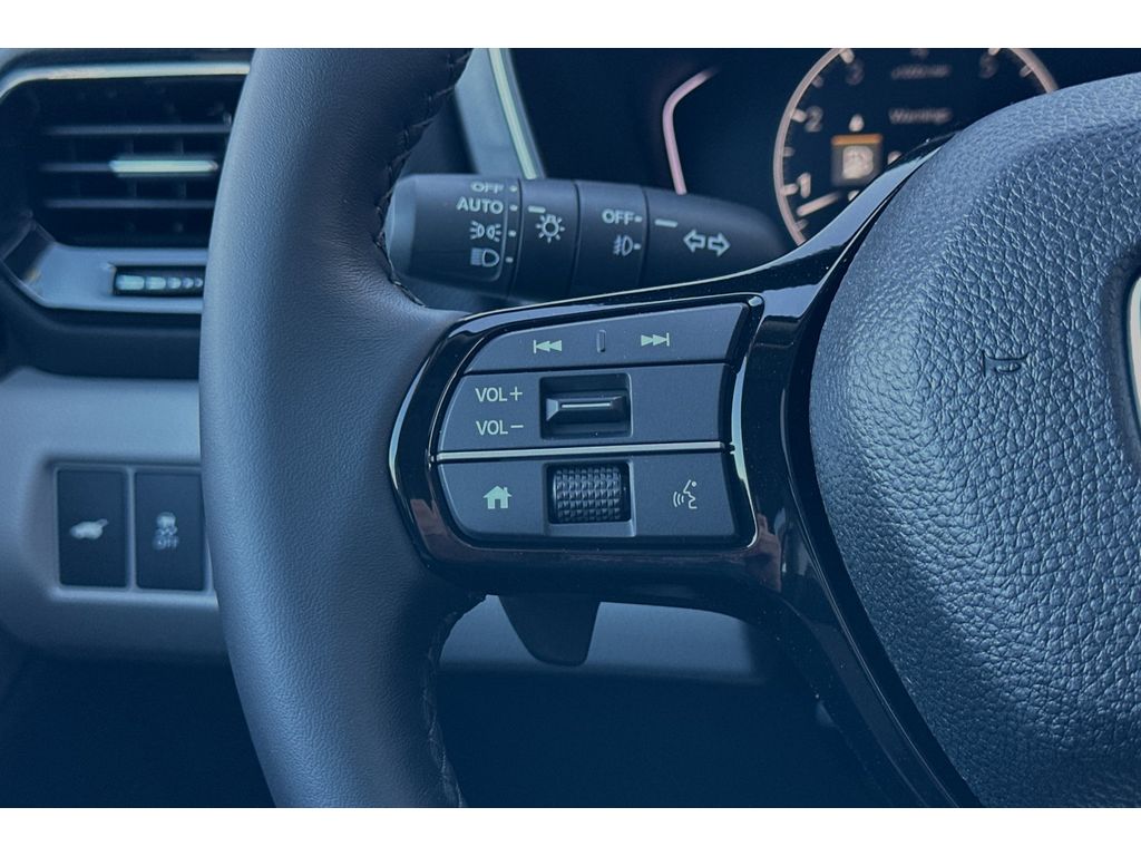2025 Honda Pilot Touring photo 20