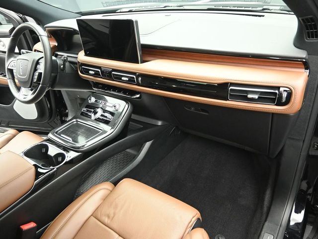 2023 LINCOLN NAUTILUS - Image 30