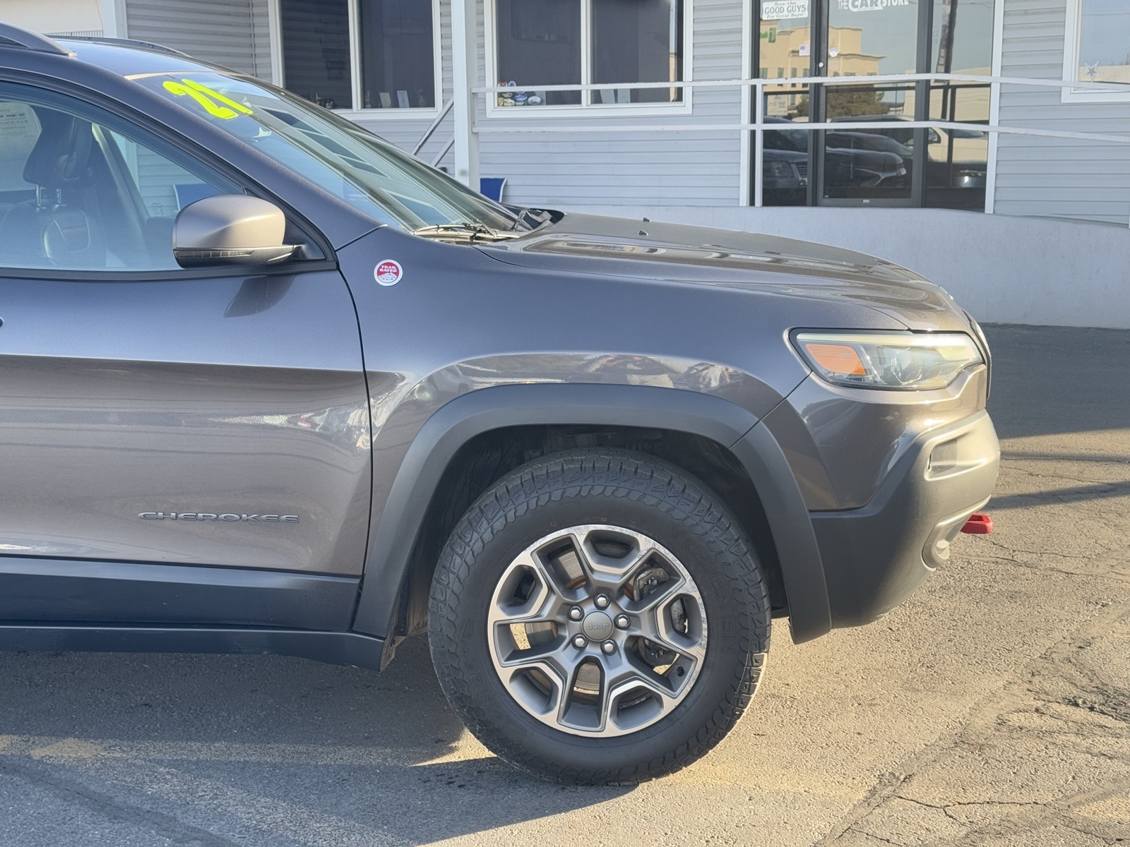 2021 Jeep Cherokee Trailhawk photo 3