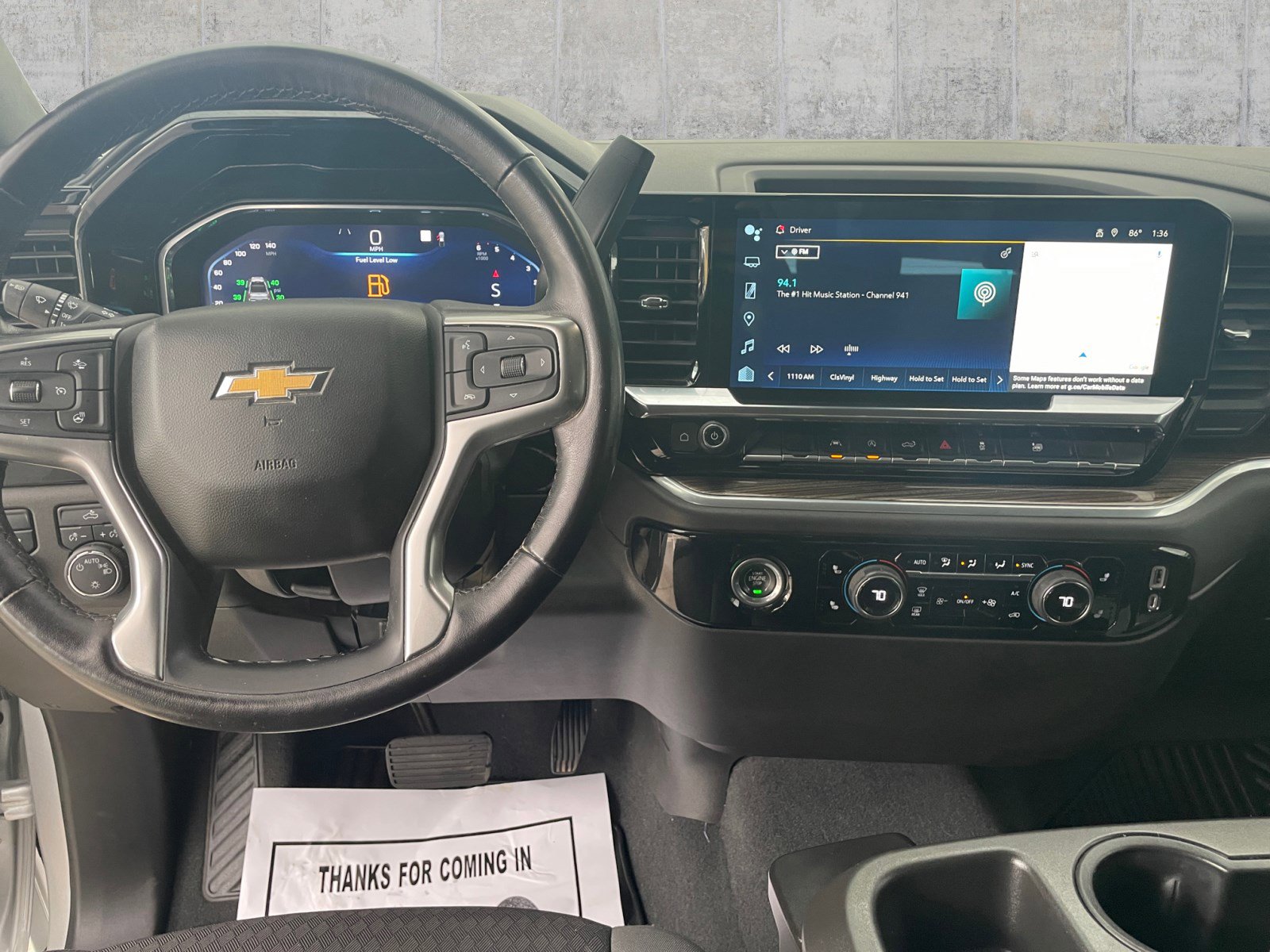 2022 Chevrolet Silverado 1500 LT photo 9