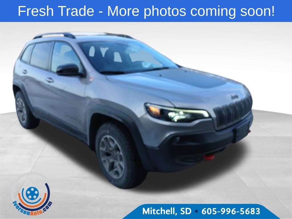 2022 Jeep Cherokee Trailhawk's photo