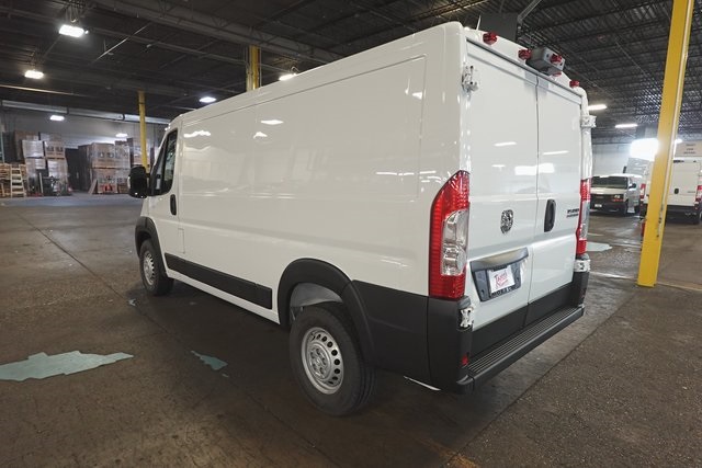 2025 Ram ProMaster 1500 Tradesman photo 4