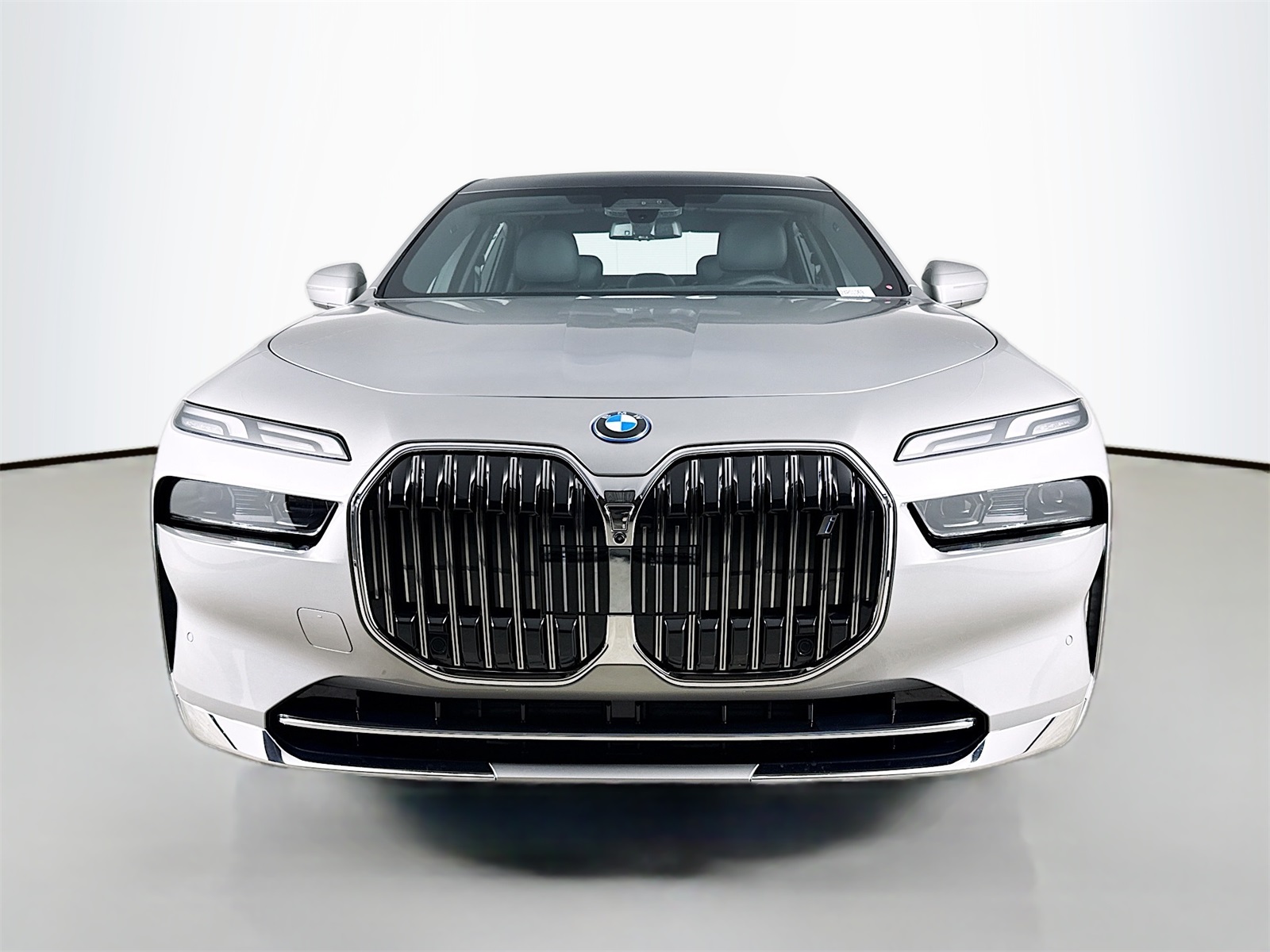 Used 2025 BMW i7 eDrive50 with VIN WBY43EJ01SCU49014 for sale in Westlake Village, CA
