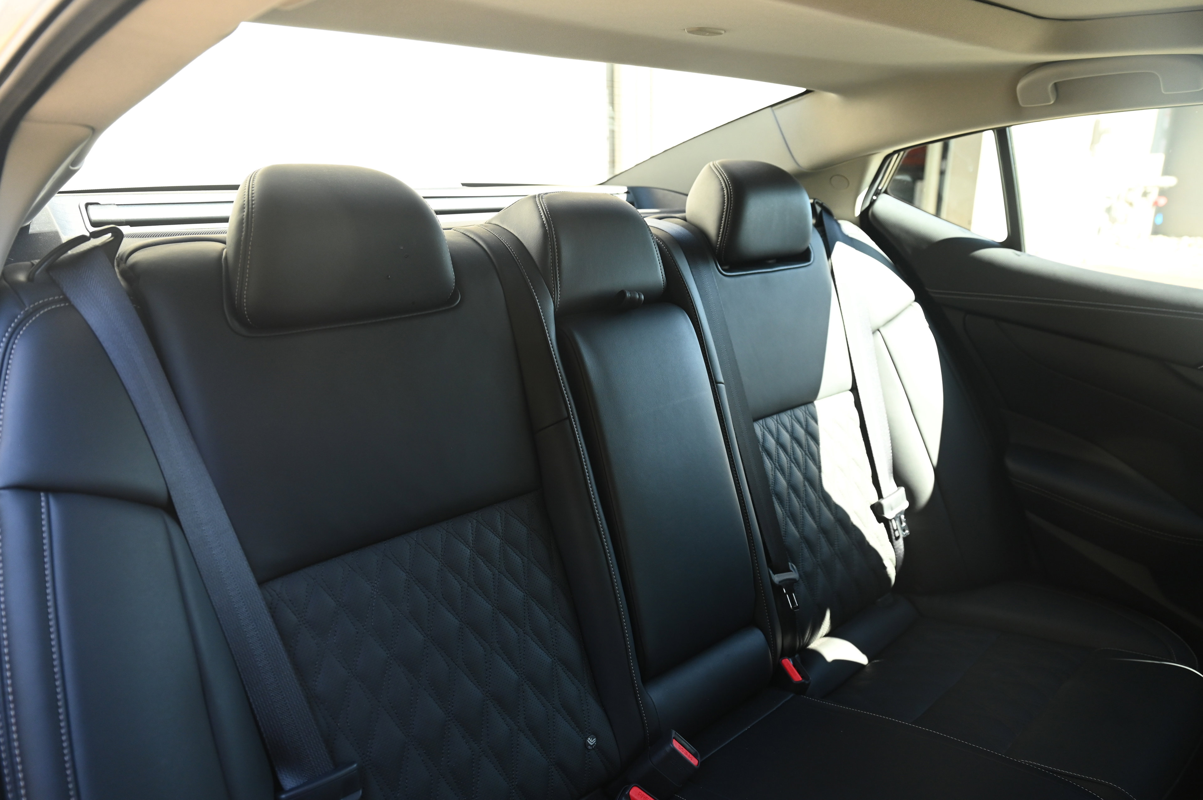 2023 Nissan Maxima Platinum photo 24