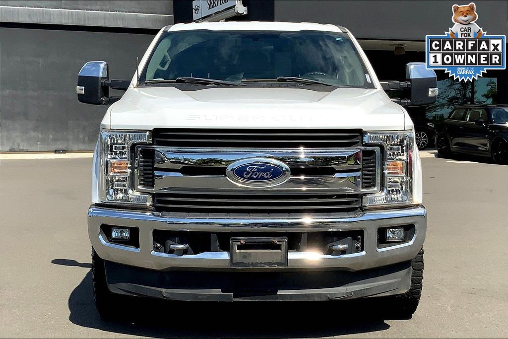 Image of Pre-Owned 2019 Ford F-250 4X4 Crew Cab 6.7L V8 Diesel FX4 Off-Road Pkg / XLT Premium Pkg
