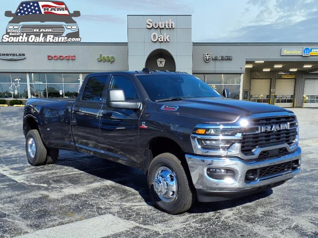 2026 RAM Ram 3500 Pickup Tradesman's photo