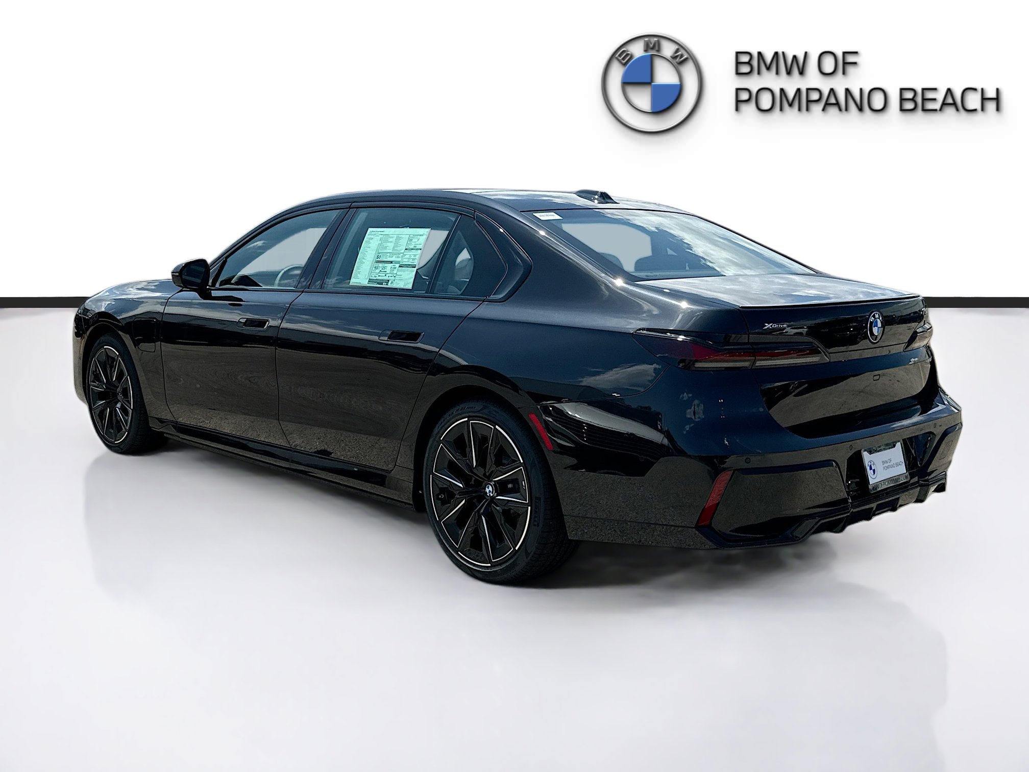 2025 Bmw 750e photo 4