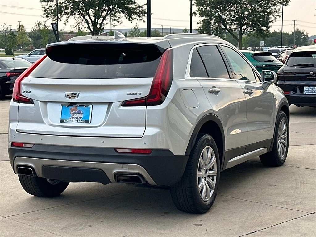 2019 Cadillac XT4 Premium Luxury photo 4