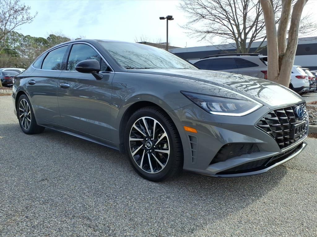 2020 Hyundai Sonata SEL Plus's photo