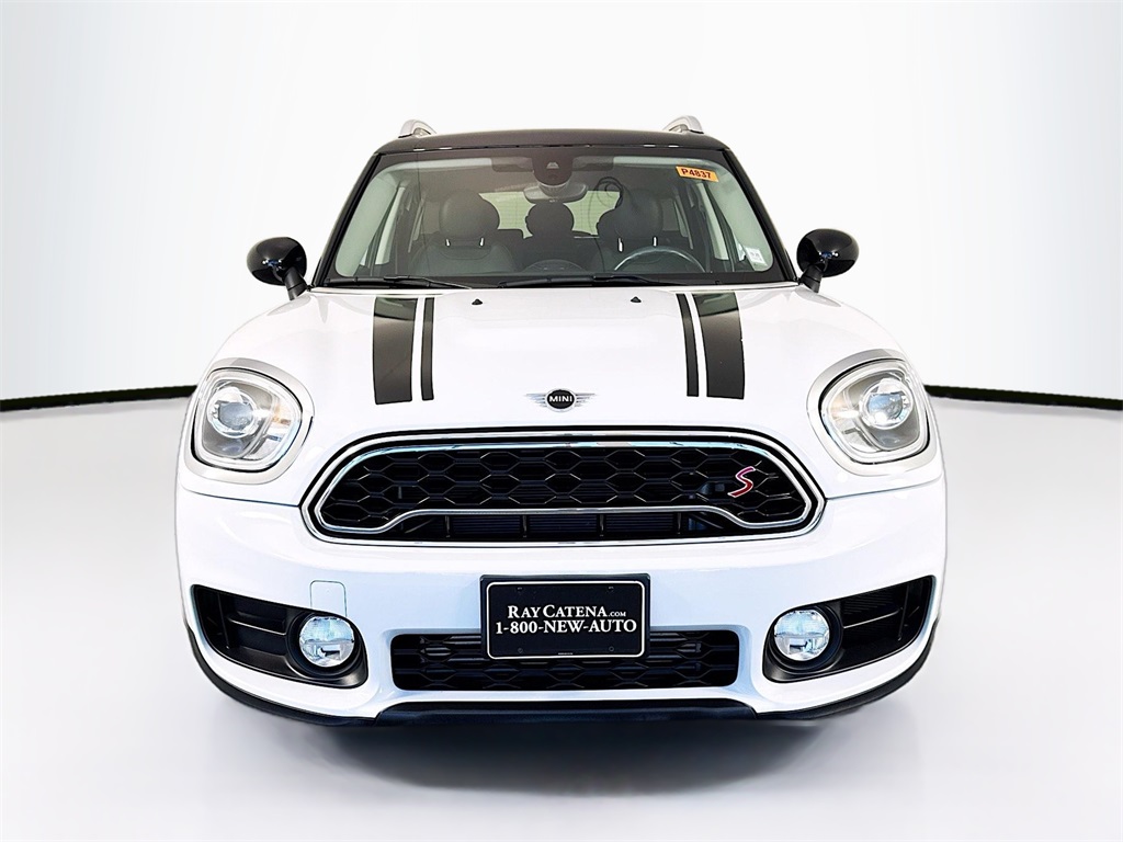 2019 Mini Cooper S ALL4 photo 2