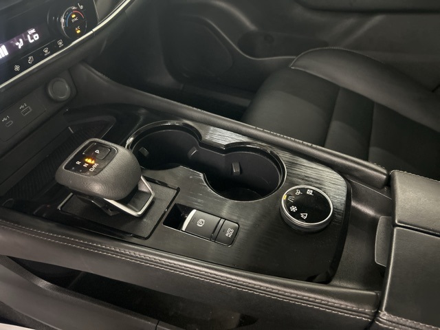 2023 Nissan Rogue SL photo 20