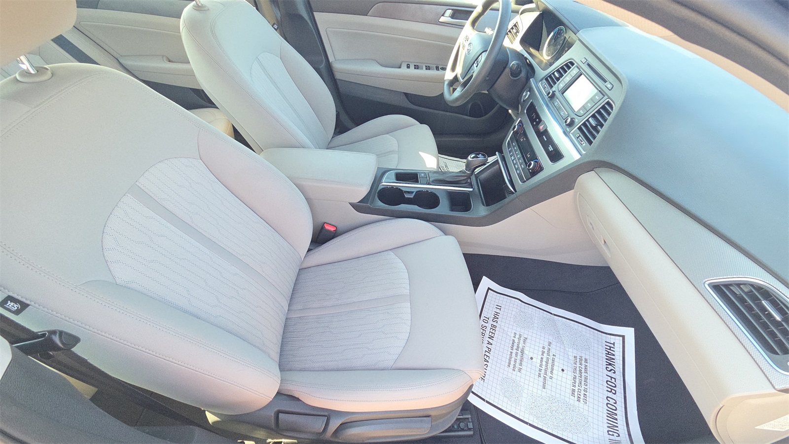 2016 Hyundai Sonata Hybrid SE photo 21