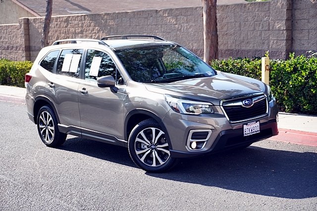2021 Subaru Forester Limited photo 2