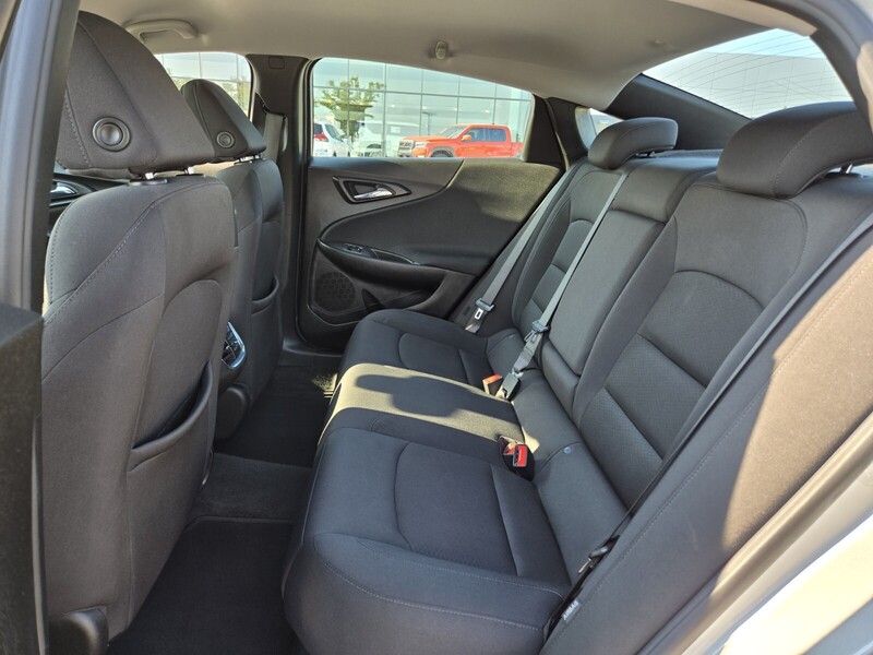 2022 Chevrolet Malibu 1LT photo 10
