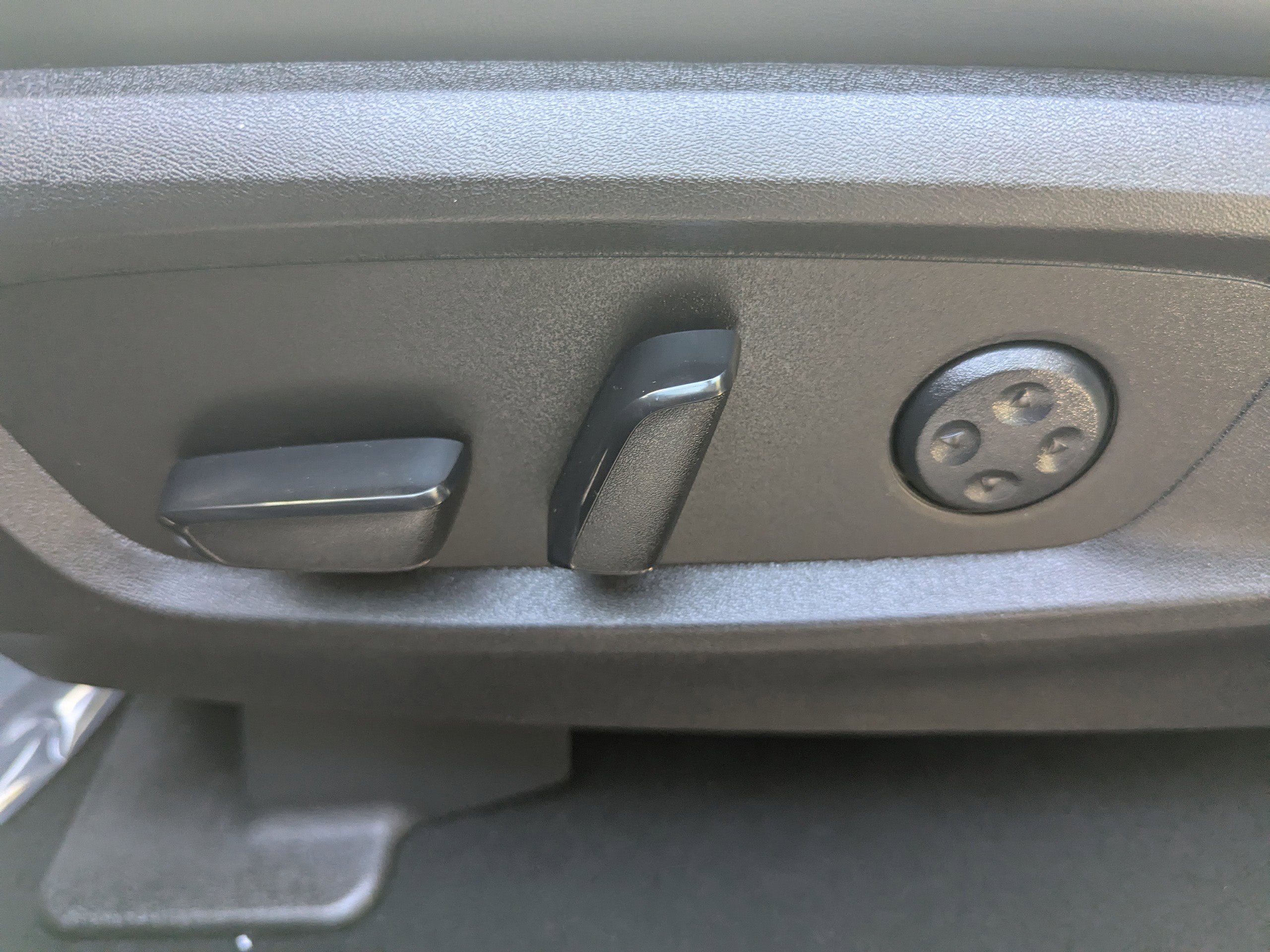 2022 Infiniti QX60 Pure photo 24
