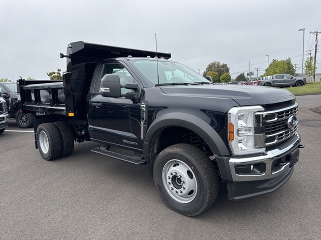 2024 Ford F-600SD 