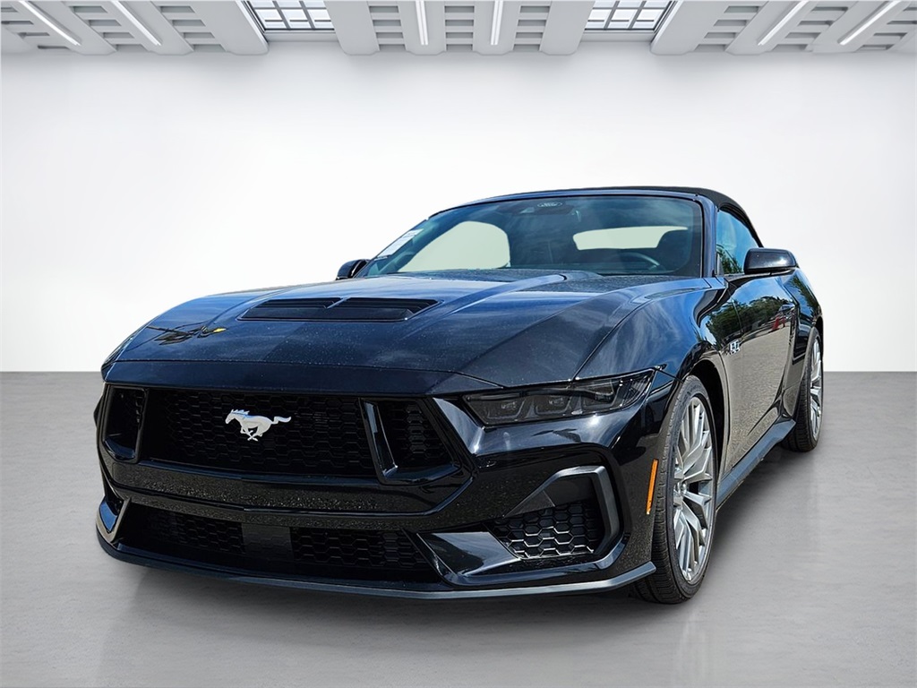 2025 Ford Mustang GT Premium Convertible photo 9