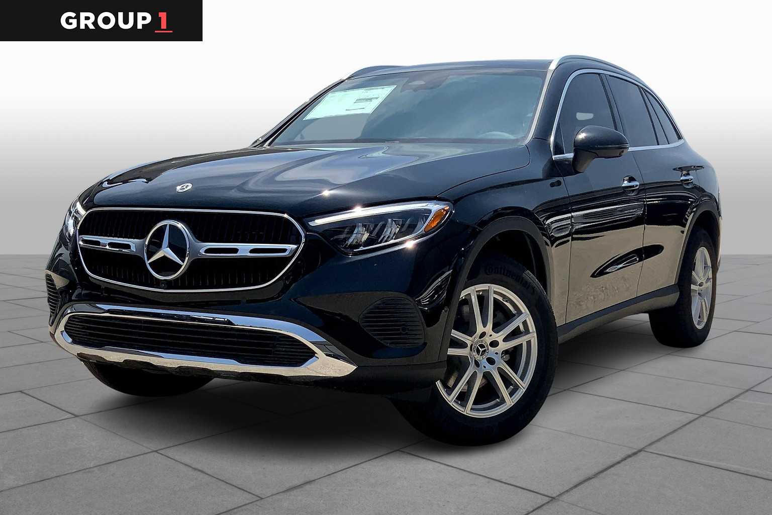 2025 Mercedes-Benz GLC Base's photo