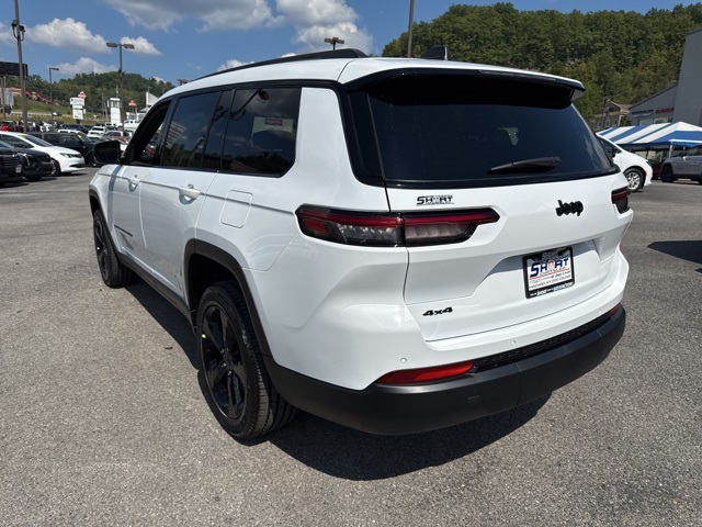 2025 Jeep Grand Cherokee Altitude X photo 4