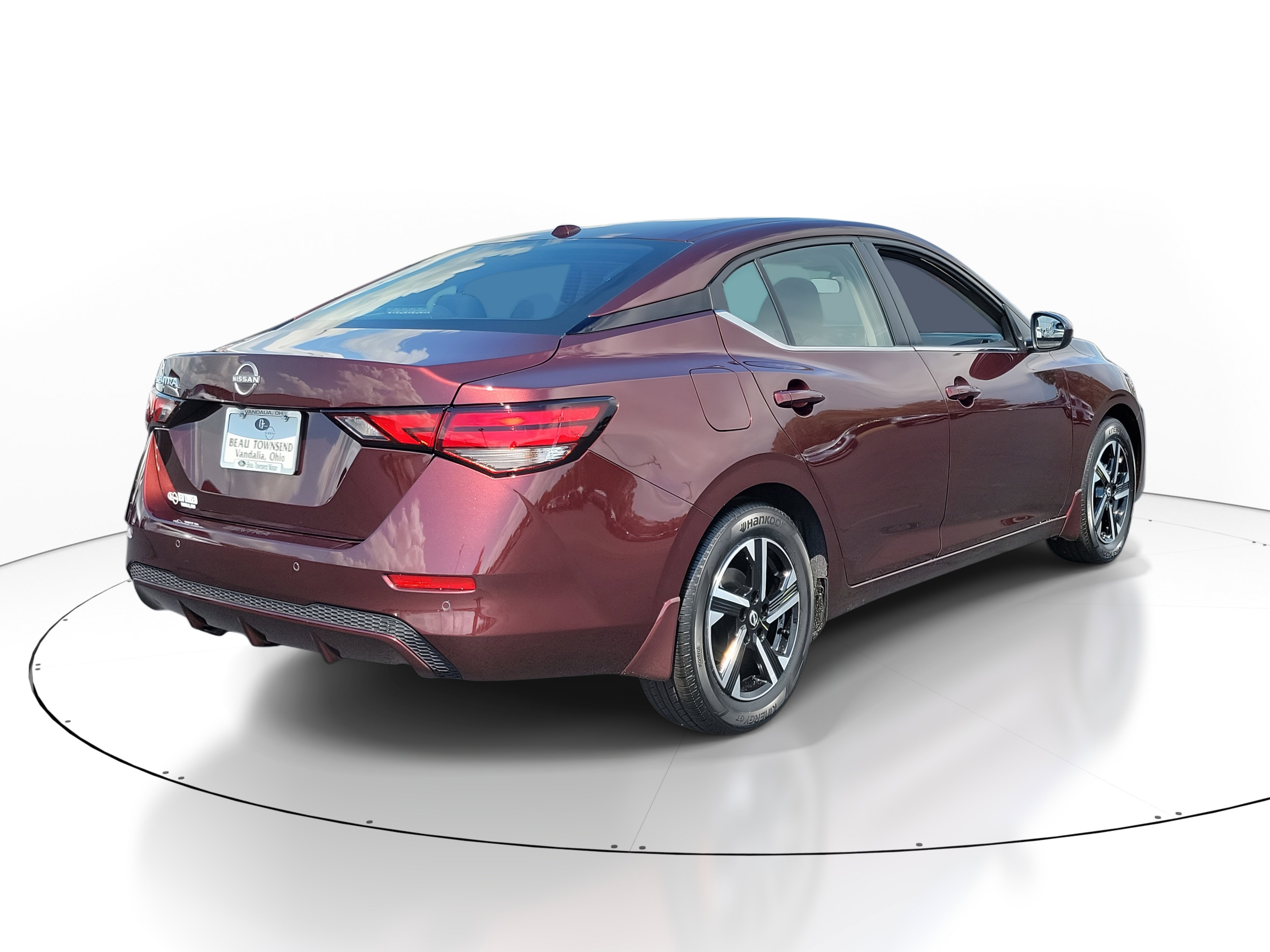 2025 Nissan Sentra SV photo 4