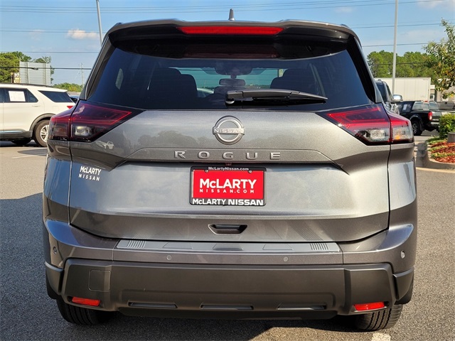 2026 Nissan Rogue SV photo 6