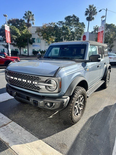 2023 Ford Bronco 4-Door Badlands's photo