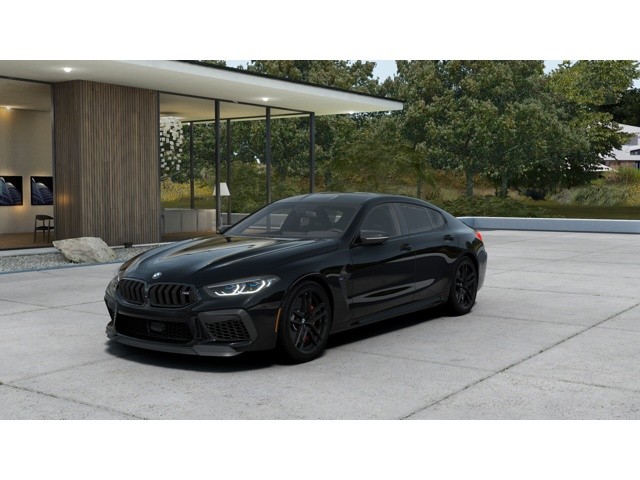 2025 BMW M8