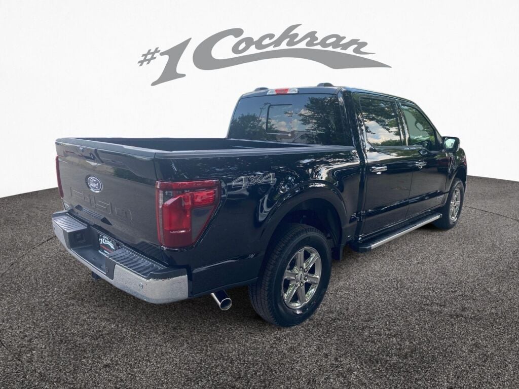 2025 Ford F-150 XLT photo 5