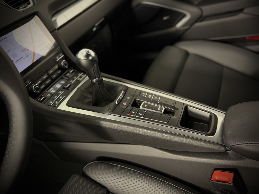 2024 Porsche Boxster S photo 23
