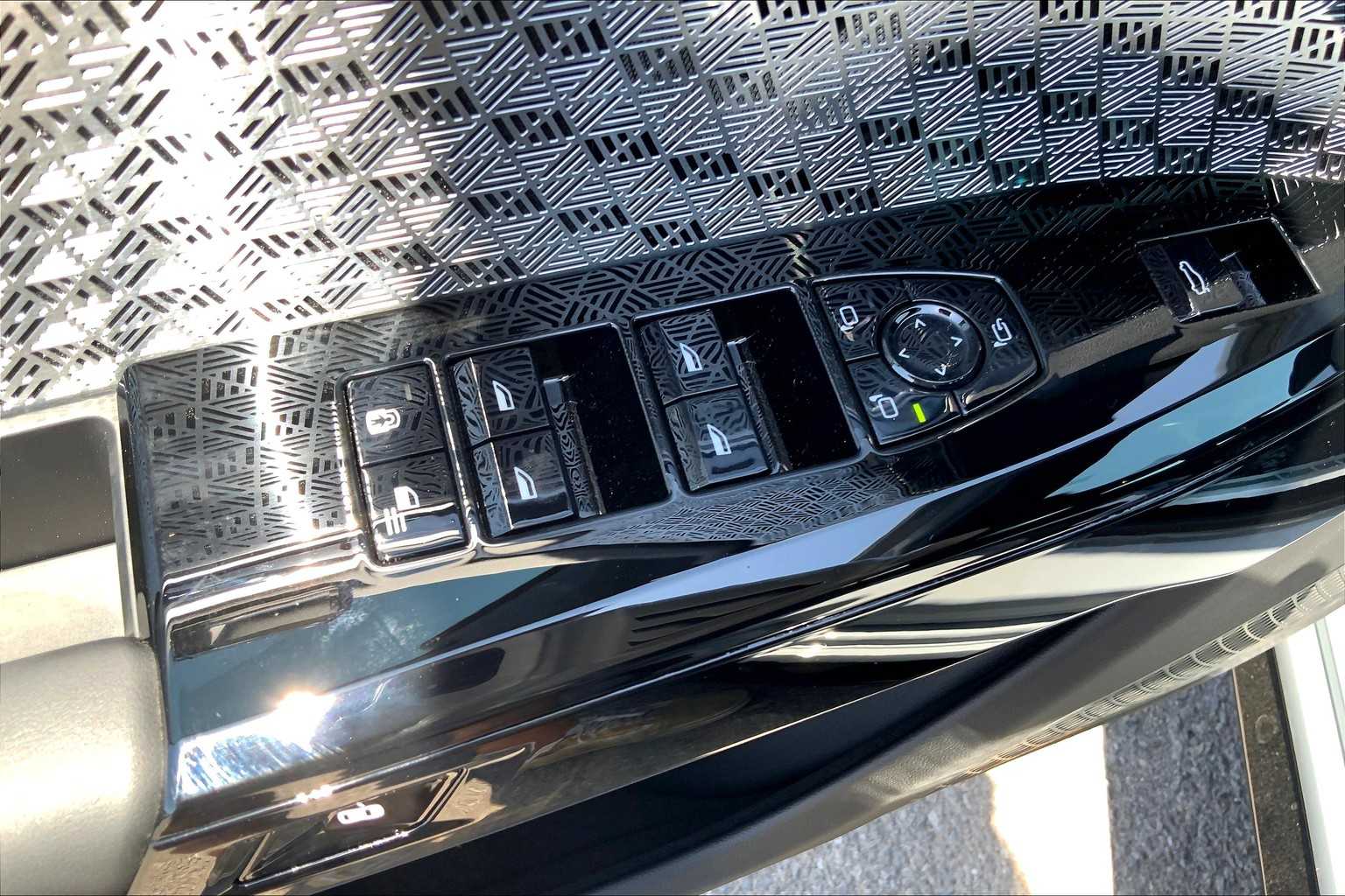 2025 Bmw 760i 760i xDrive photo 17