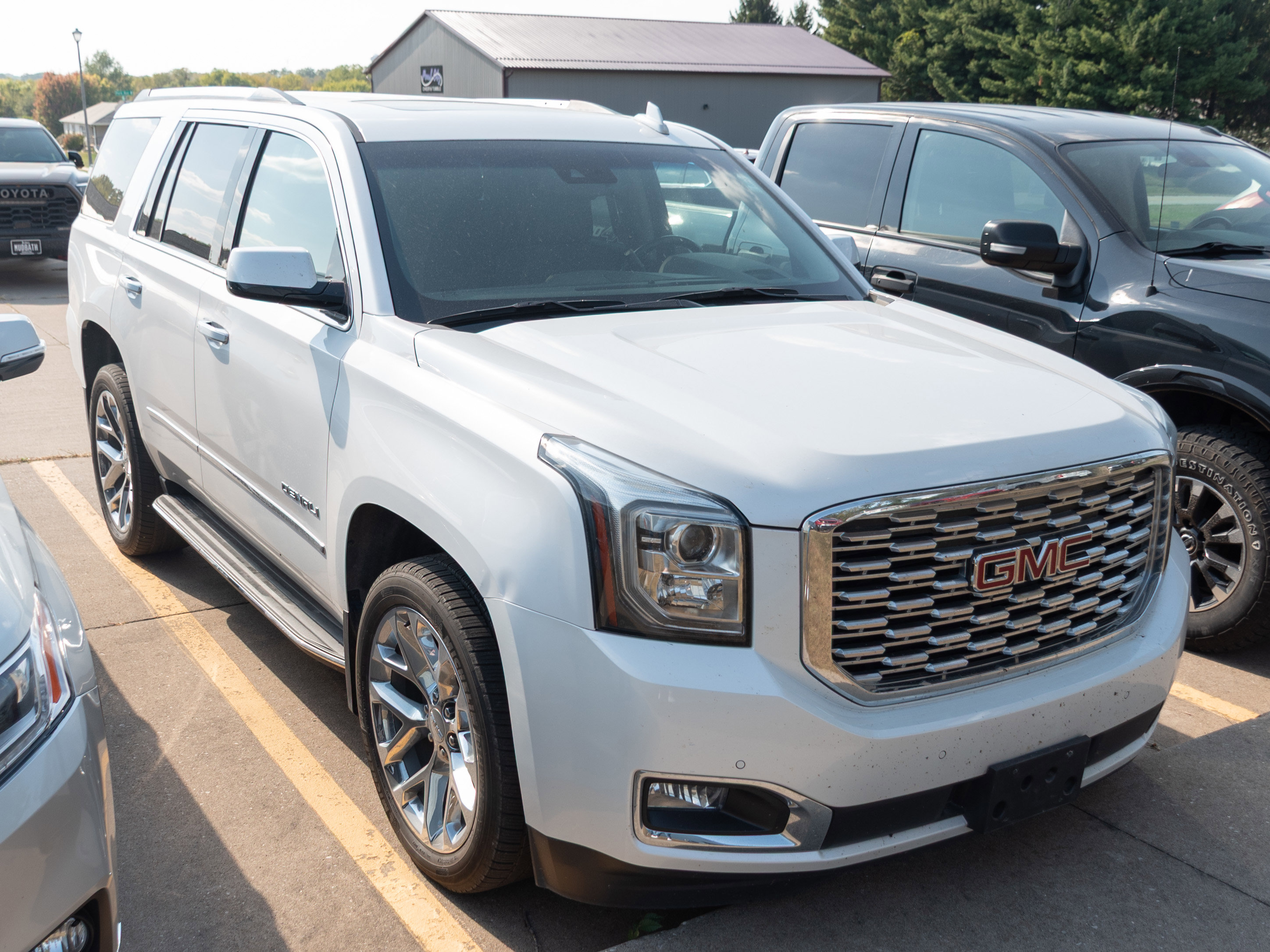 2018 GMC Yukon Denali's photo