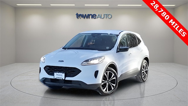 2022 Ford Escape SE's photo